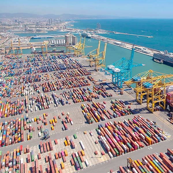 Terminal de contenedores Puerto de Barcelona